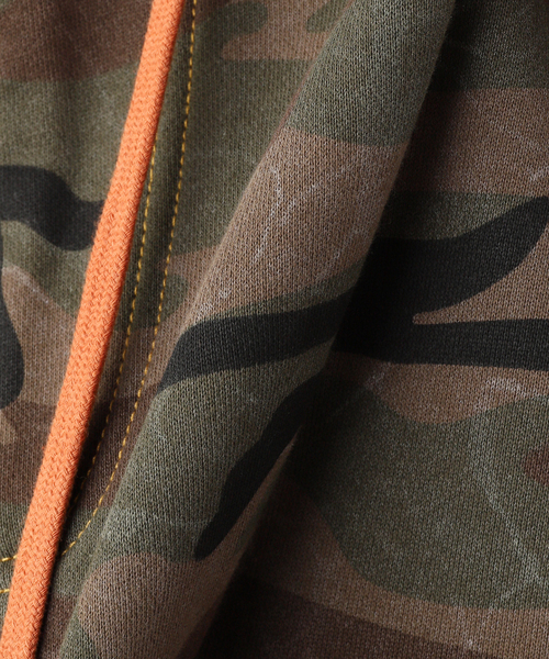 PLATEAU STUDIO（プラトースタジオ）の「PLATEAU STUDIO / プラトースタジオ Camo sweat shorts（その他パンツ・メンズ・カーキ・3/2）」の5枚目の写真