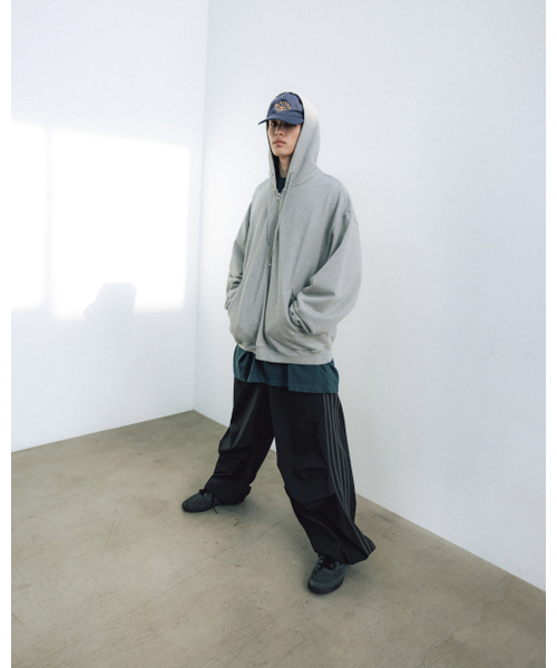 ANGLAN（アングラン）の「Huge Half-Zip Hoodie - Melange Grey（パーカー・メンズ・その他・ONE SIZE）」の4枚目の写真