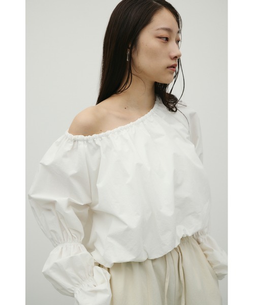 STYLEMIXER(スタイルミキサー)の「ランタンスリーブオフショルトップ(シャツ/ブラウス・レディース・ホワイト/イエロー/ブラック・FREE)」の7枚目の写真