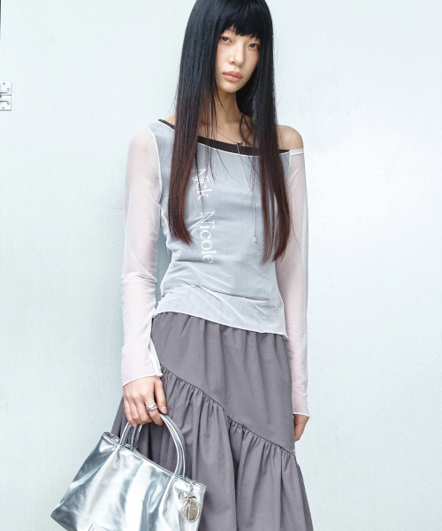 ASYMMETRIC LAYERED LOGO TOP_IVORY