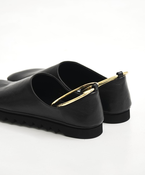 MANA（マナ）の「【MANA/マナ】ankle strap round toe flat shoes/アンクルストラップラウンドトゥフラットシューズ（パンプス・レディース・ブラック・40/39/38/37）」の8枚目の写真