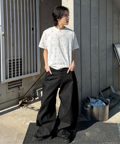 sedacle(セダクル)の「カーブボタンフライデニム(デニムパンツ・メンズ・ネイビー/ブラック/グレー/ライトインディゴブルー・LARGE/MEDIUM/SMALL)」の16枚目の写真