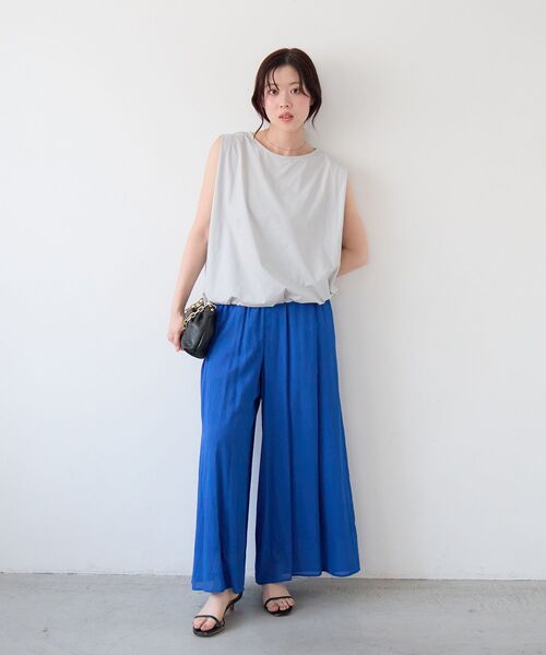 le.coeur blanc(ルクールブラン)の「《WEB限定アイテム》マルチファンクションショルダータックトップス(Tシャツ/カットソー・レディース・ブラウン/カーキオリーブ/ライトグレー/ブラック・38)」の16枚目の写真