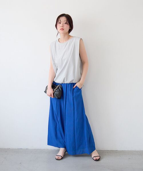 le.coeur blanc(ルクールブラン)の「《WEB限定アイテム》マルチファンクションショルダータックトップス(Tシャツ/カットソー・レディース・ブラウン/カーキオリーブ/ライトグレー/ブラック・38)」の15枚目の写真