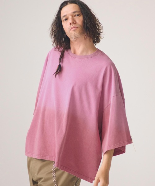 ADAM PATEK(アダムパテック)の「ADAMPATEK/widebox aging T/ワイドボックスエイジングTシャツ(Tシャツ/カットソー・メンズ・グリーン/ピンク/ブラック/ホワイト・1/2)」の4枚目の写真
