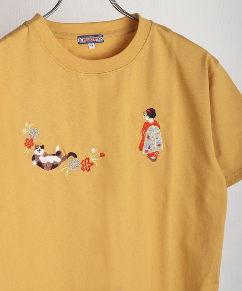 HOUSTON(ヒューストン)の「HOUSTON / ヒューストン 刺繍デザイン コットン半袖Tシャツ 猫 舞妓 和風モチーフ レディース(Tシャツ/カットソー・レディース・ピンク/ナチュラル/ピンク系その他/イエロー/ターコイズブルー/ベージュ系その他・0/1)」の5枚目の写真