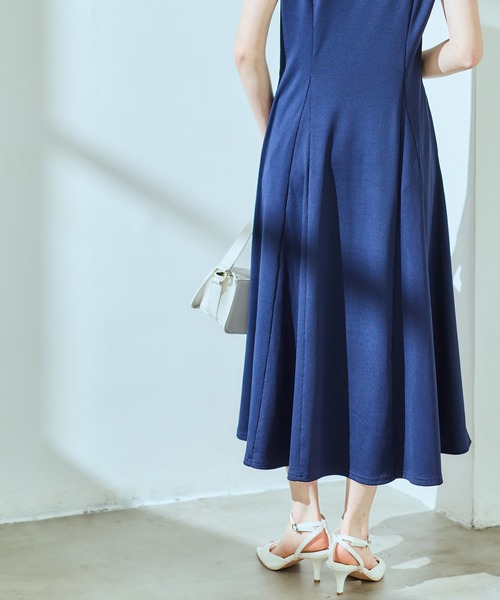 12Twelve Agenda(トゥエルブ アジェンダ)の「ポイントシアーカットソーワンピース(ワンピース・レディース・ネイビー/ブラウン/ブラック・M)」の13枚目の写真