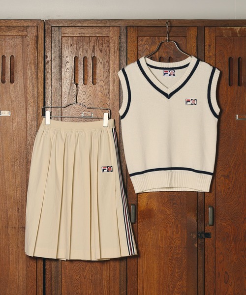 FILA(フィラ)の「(FILAⅹROSEBUD)V-NECK VEST(ベスト・レディース・ネイビー/ホワイト・ONE SIZE)」の11枚目の写真