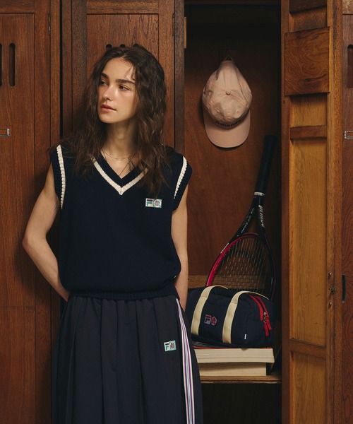FILA(フィラ)の「(FILAⅹROSEBUD)V-NECK VEST(ベスト・レディース・ネイビー/ホワイト・ONE SIZE)」の6枚目の写真