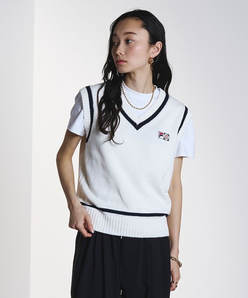 FILA(フィラ)の「(FILAⅹROSEBUD)V-NECK VEST(ベスト・レディース・ネイビー/ホワイト・ONE SIZE)」の13枚目の写真