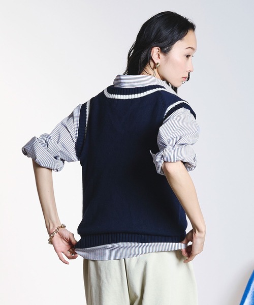 FILA(フィラ)の「(FILAⅹROSEBUD)V-NECK VEST(ベスト・レディース・ネイビー/ホワイト・ONE SIZE)」の21枚目の写真