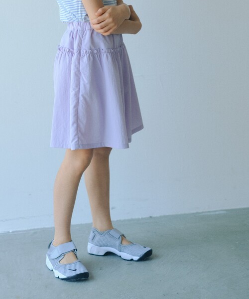 green label relaxing(グリーンレーベルリラクシング)の「【スタメンシリーズ】タッサーフリルキュロット / キッズ 100cm-160cm(その他パンツ・キッズ・ダークグレー/ライラック/ターコイズブルー系・140cm/100cm/110cm/160cm/120cm/130cm/150cm)」の1枚目の写真