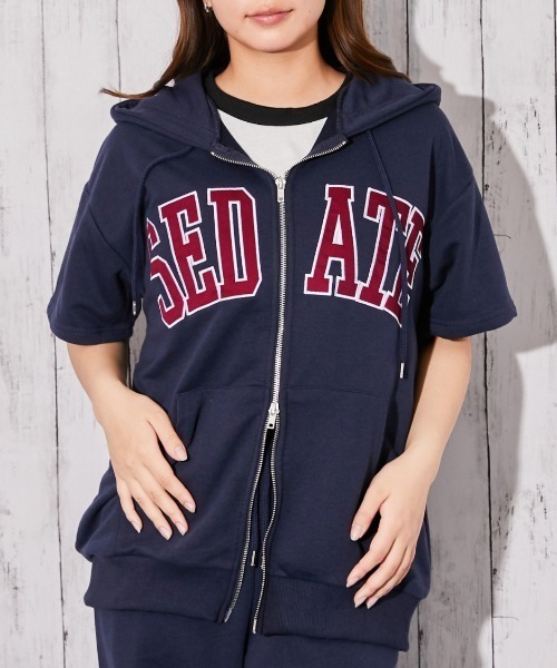 GORGE(ゴージ)の「《カレッジロゴ×ナンバリング》オーバーサイズZIPパーカー/ストリート/春夏秋/全3色(パーカー・レディース・杢グレー/オートミール/ネイビー・F)」の15枚目の写真
