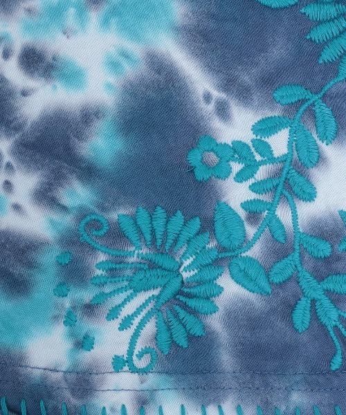 チチカカ(チチカカ)の「Rico ムラ染フロール刺繍チュニックTシャツ(チュニック・レディース・ネイビー/グレー/マスタード・FREE)」の16枚目の写真