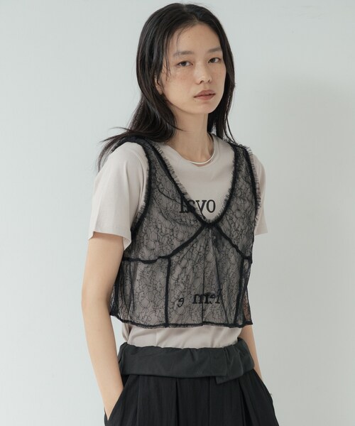 GALLEST（ギャレスト）の「タイポグラフィTシャツ【接触冷感】（Tシャツ/カットソー・レディース・ベージュ/ホワイト/ホワイト系5・38）」の10枚目の写真