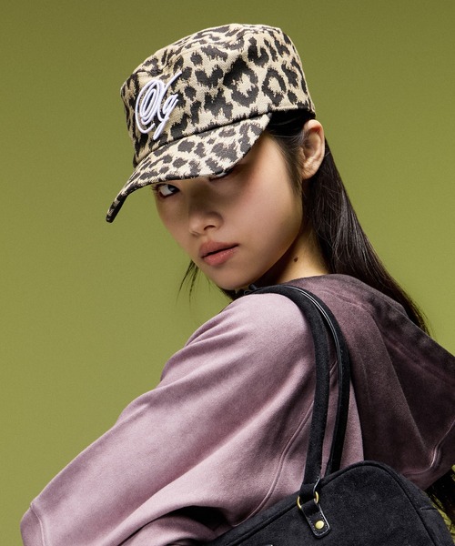 X-girl(エックスガール)の「LOGO MARK EMBROIDERED FLAT BRIM CAP(キャップ・レディース・ベージュ/ブラック・ONE SIZE)」の17枚目の写真
