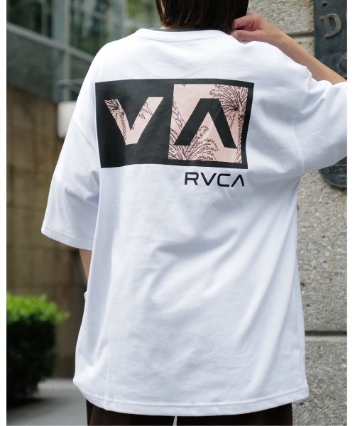 RVCA(ルーカ)の「RVCA メンズ VA BOX ST Tシャツ 【2026年春夏モデル】/ルーカ半袖バックプリントTシャツ(Tシャツ/カットソー・メンズ・ホワイト系その他/ホワイト系その他2/ホワイト系その他5/ホワイト系その他3/ホワイト系その他4・XX-LARGE/LARGE/X-LARGE/SMALL/MEDIUM)」の4枚目の写真