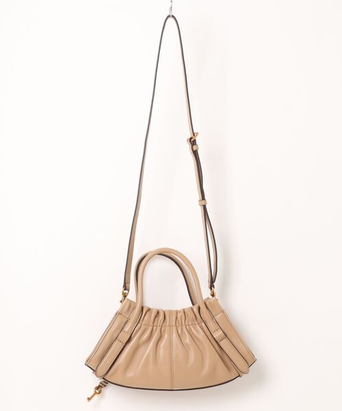 MARC JACOBS（マークジェイコブス）の「【NEW】THE CRISTINA SMALL SATCHEL/ザ クリスティーナ スモール サッチェル（ショルダーバッグ・レディース・キャメル・ONE SIZE）」の6枚目の写真