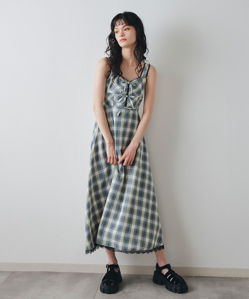 REDYAZEL（レディアゼル）の「レーストリムチェックリボンフリルロングワンピース（ワンピース・レディース・ブラック系その他/ベージュ系その他/ブルー系その他・FREE）」の5枚目の写真