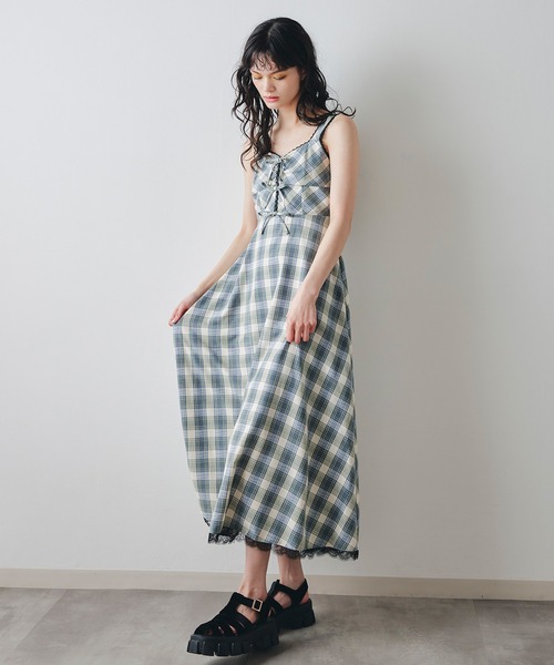 REDYAZEL（レディアゼル）の「レーストリムチェックリボンフリルロングワンピース（ワンピース・レディース・ブラック系その他/ベージュ系その他/ブルー系その他・FREE）」の9枚目の写真