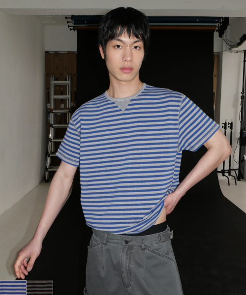INTEMPOMOOD(インテンポムード)の「オーシャンストライプフィグクロップTシャツ : 2カラー(Tシャツ/カットソー・メンズ・ブラック/ネイビー・MEDIUM/LARGE)」の8枚目の写真
