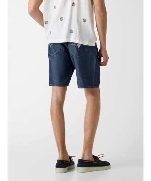 Guess(ゲス)の「JEROME Short パンツ ショーツ デニムパンツ(デニムパンツ・メンズ・ダークインディゴブルー・33inch/31inch/30inch/29inch/28inch)」の2枚目の写真