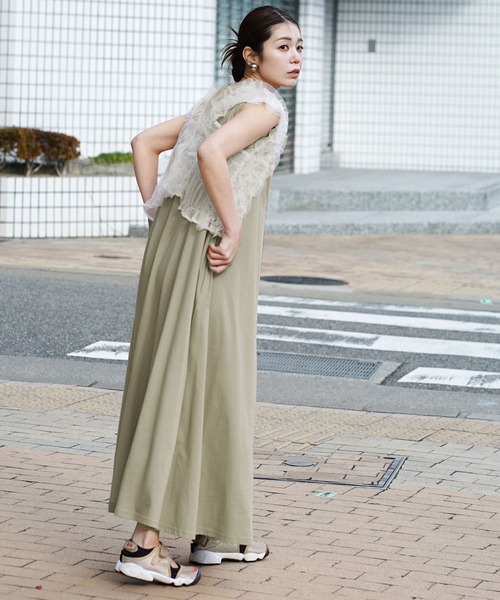 zootie(ズーティー)の「汗しみない カップ付きノースリーブワンピース(ワンピース・レディース・ベージュ系/グレイッシュブルー/ブラック/レッド系/カーキ系/杢グレー/ダークカーキ/モカ/イエロー系その他/ラベンダー/ネイビー・M-L/L-XL)」の15枚目の写真