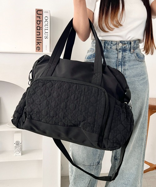 wears(ウェアーズ)の「【大容量・多収納】キルティング2wayボストンバッグ マザーズバッグ(ボストンバッグ・レディース・アイボリー/ベージュ/ブラック/ピンク・FREE)」の1枚目の写真