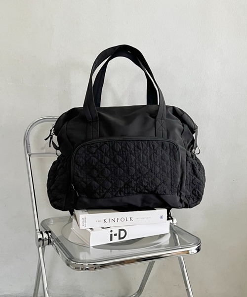 wears(ウェアーズ)の「【大容量・多収納】キルティング2wayボストンバッグ マザーズバッグ(ボストンバッグ・レディース・アイボリー/ベージュ/ブラック/ピンク・FREE)」の6枚目の写真