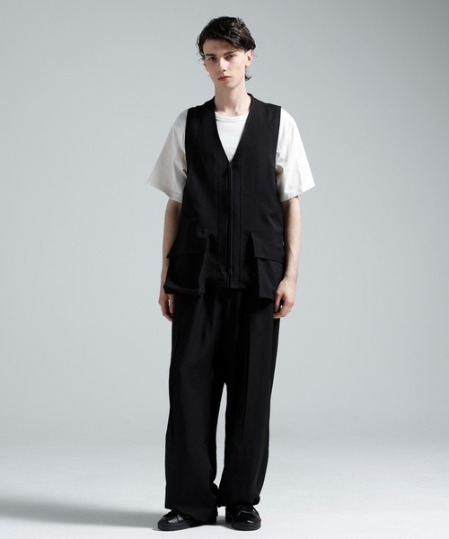 Y-3(ワイスリー)の「M SU POCKET VEST(その他アウター・メンズ・ブラック・MEDIUM/SMALL/X-SMALL)」の6枚目の写真