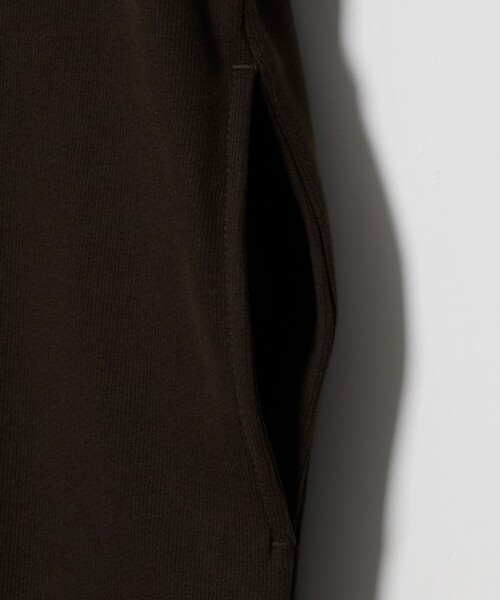 A DAY IN THE LIFE UNITED ARROWS(アデイインザライフユナイテッドアローズ)の「カット ヘンリーネックワンピース <A DAY IN THE LIFE>(ワンピース・レディース・ダークブラウン/ネイビー/ダークグレー・FREE)」の21枚目の写真