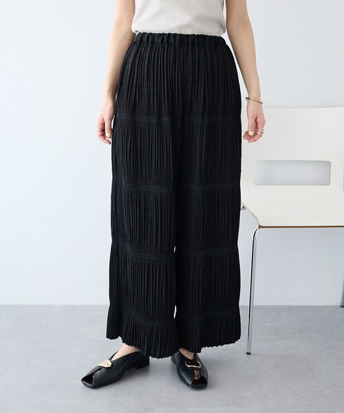 CRAFT STANDARD BOUTIQUE（クラフトスタンダードブティック）の「プリーツイージーパンツ（その他パンツ・レディース・ブルー/ブラック・FREE）」の15枚目の写真