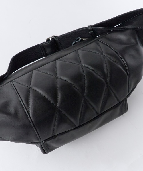 Schott(ショット)の「Schott/ショット RIDERS BODY BAG ライダースボディバッグ 本革 牛革 レザー メンズ 2026年 夏 夏服(ボディバッグ/ウエストポーチ・メンズ・ブラック・FREE)」の11枚目の写真