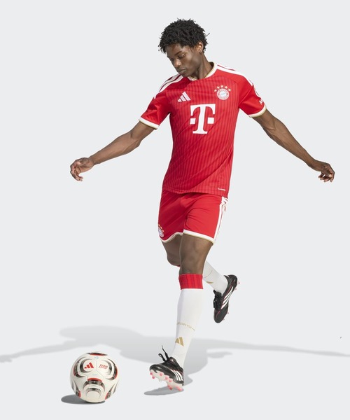 adidas(アディダス)の「FCバイエルン 26/27 ホームジャージー / アディダス adidas(Tシャツ/カットソー・メンズ・レッド・LARGE/XX-LARGE/X-LARGE/SMALL/MEDIUM)」の5枚目の写真