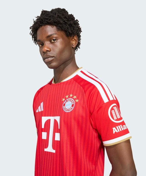 adidas(アディダス)の「FCバイエルン 26/27 ホームジャージー / アディダス adidas(Tシャツ/カットソー・メンズ・レッド・LARGE/XX-LARGE/X-LARGE/SMALL/MEDIUM)」の3枚目の写真