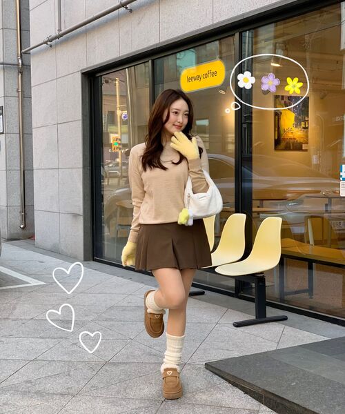Vivacious（ビバシャス）の「Anne Fur Bag - 5COL（トートバッグ・レディース・ブルー/アイボリー/PINK・FREE）」の5枚目の写真