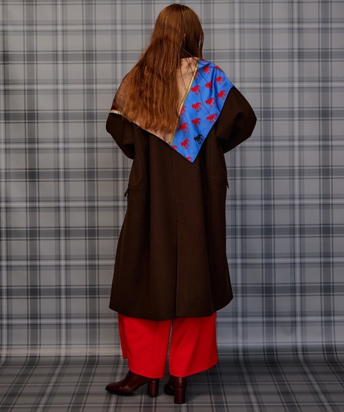 MAISON SPECIAL(メゾンスペシャル)の「【2026Autumn PRE-ORDER】Super 140 Balloon Sleeve Wool Long Coat/スーパー140バルーンスリーブウールロングコート(チェスターコート・レディース・ブラウン/ブルー/グレー/ホワイト/ブラック/ピンク・36/38)」の18枚目の写真