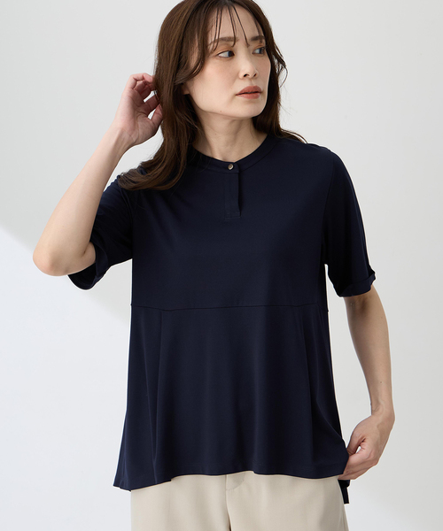 A/C DESIGN BY ALPHA CUBIC（エーシーデザインバイアルファキュービック）の「クルーネックペプラムTシャツ【ひやツヤ・UVカット・接触冷感】（Tシャツ/カットソー・レディース・ネイビー/サックスブルー/ライトグレー・M/L）」の9枚目の写真