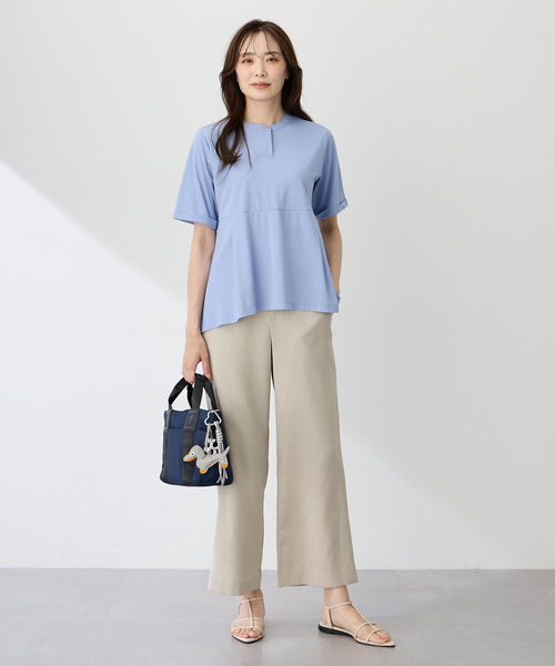 A/C DESIGN BY ALPHA CUBIC（エーシーデザインバイアルファキュービック）の「クルーネックペプラムTシャツ【ひやツヤ・UVカット・接触冷感】（Tシャツ/カットソー・レディース・ネイビー/サックスブルー/ライトグレー・M/L）」の12枚目の写真