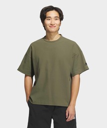 ルーズフィット ワッフルファブリック 半袖Tシャツ / アディダス adidas