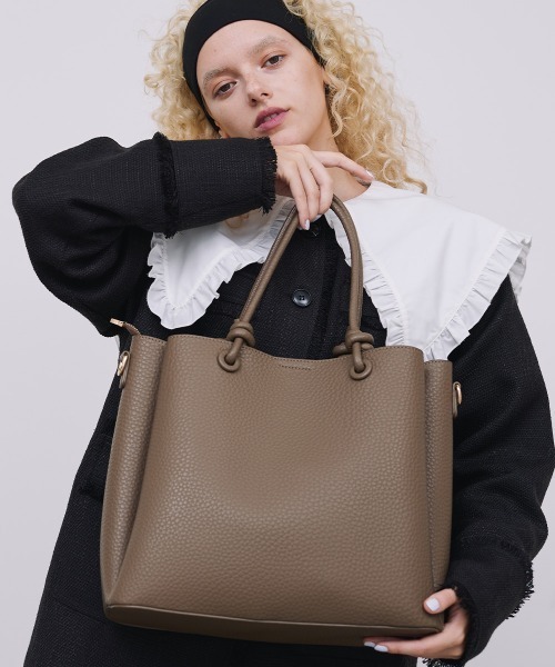 ANCHAPT(アンチャプト)の「ロープハンドル 3層 トートバッグ / A4サイズ対応 / 2WAY(トートバッグ・レディース・ブラック/モカ/オフホワイト・FREE)」の3枚目の写真