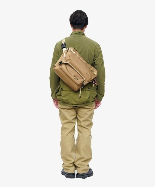 AS2OV(アッソブ)の「【AS2OV/アッソブ】 CORDURA DOBBY 305D MESSENGER BAG / メッセンジャーバッグ ショルダーバッグ(メッセンジャーバッグ・メンズ・ブラック/カーキ・FREE)」の4枚目の写真