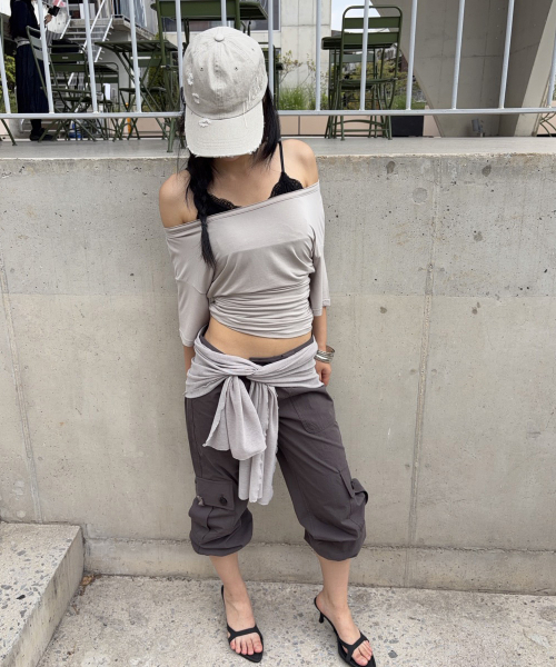 PLEASENOFOLLOW(プリーズノーフォロー)の「Ethan Pocket Cargo Pants (Charcoal)(その他パンツ・レディース・その他・SMALL/MEDIUM/LARGE)」の10枚目の写真