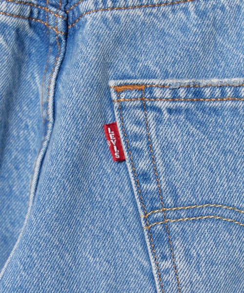 Levi's(リーバイス)の「LEVI'S/リーバイス 501 '90s ジーンズ デニムパンツ ジーパン ストレート 淡色 ボタンフライ レディース 2026年 秋 秋服 冬 冬服(デニムパンツ・レディース・ライトインディゴブルー・W25xL30/W26xL30/W27xL30)」の6枚目の写真