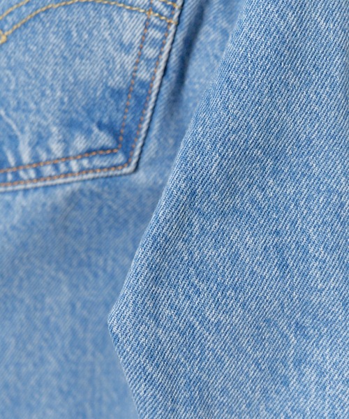 Levi's(リーバイス)の「LEVI'S/リーバイス 501 '90s ジーンズ デニムパンツ ジーパン ストレート 淡色 ボタンフライ レディース 2026年 秋 秋服 冬 冬服(デニムパンツ・レディース・ライトインディゴブルー・W25xL30/W26xL30/W27xL30)」の2枚目の写真
