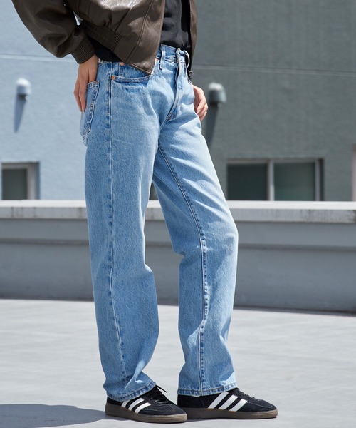 Levi's(リーバイス)の「LEVI'S/リーバイス 501 '90s ジーンズ デニムパンツ ジーパン ストレート 淡色 ボタンフライ レディース 2026年 秋 秋服 冬 冬服(デニムパンツ・レディース・ライトインディゴブルー・W25xL30/W26xL30/W27xL30)」の16枚目の写真