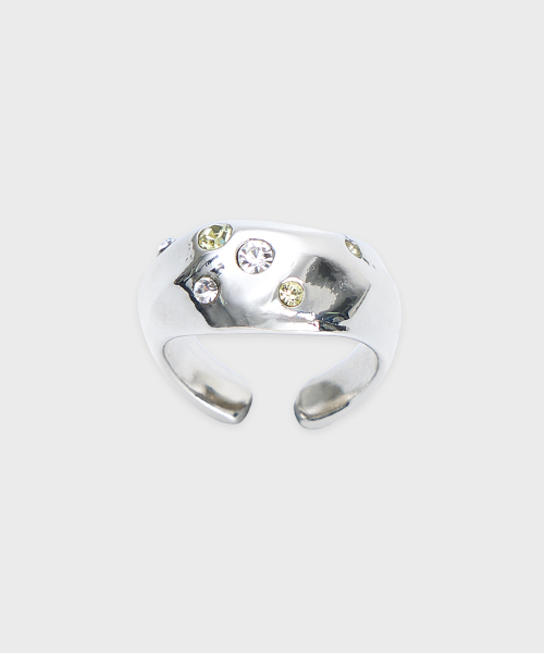 SINOON（シヌーン）の「Cubic Bold Ring (Silver)（リング・レディース・シルバー・FREE）」の4枚目の写真
