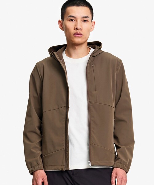 AIGLE（エーグル）の「撥水 防風 ストレッチ ソフトシェル フーデッドジャケット WARM（ブルゾン・メンズ・ダークカーキ/ブラック・L/M）」の13枚目の写真