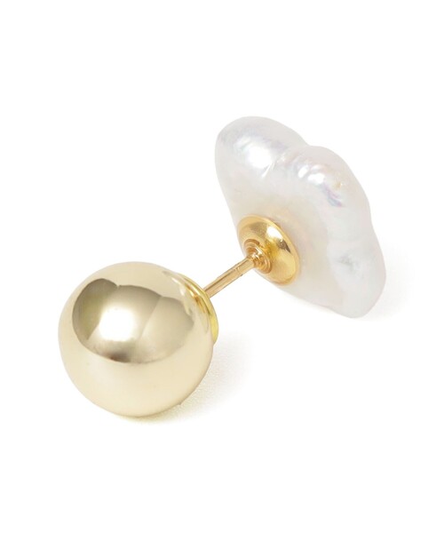 EO(イオ)の「EO: Floral Pearl Pierce(ピアス(両耳用)・レディース・ゴールド・ONE SIZE)」の2枚目の写真