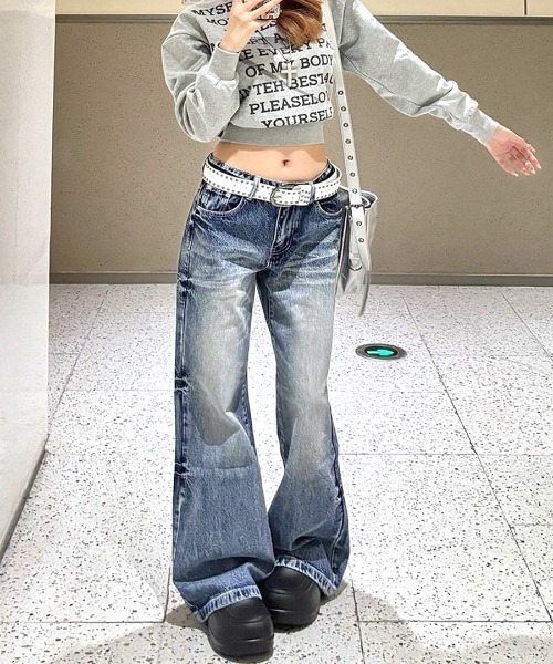 Riff(リフ)の「ウォッシュ加工デニムパンツ(デニムパンツ・レディース・ブルー・S/M/L)」の6枚目の写真